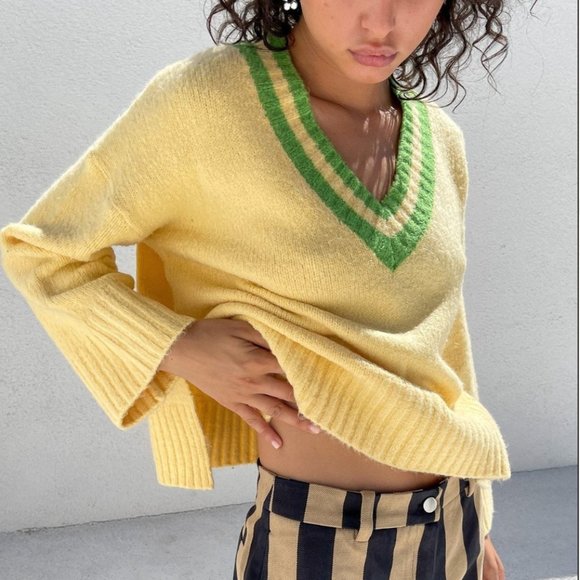 Lisa Says Gah Sweaters - Lisa Says Gah Helena V Neck Sweater Butter